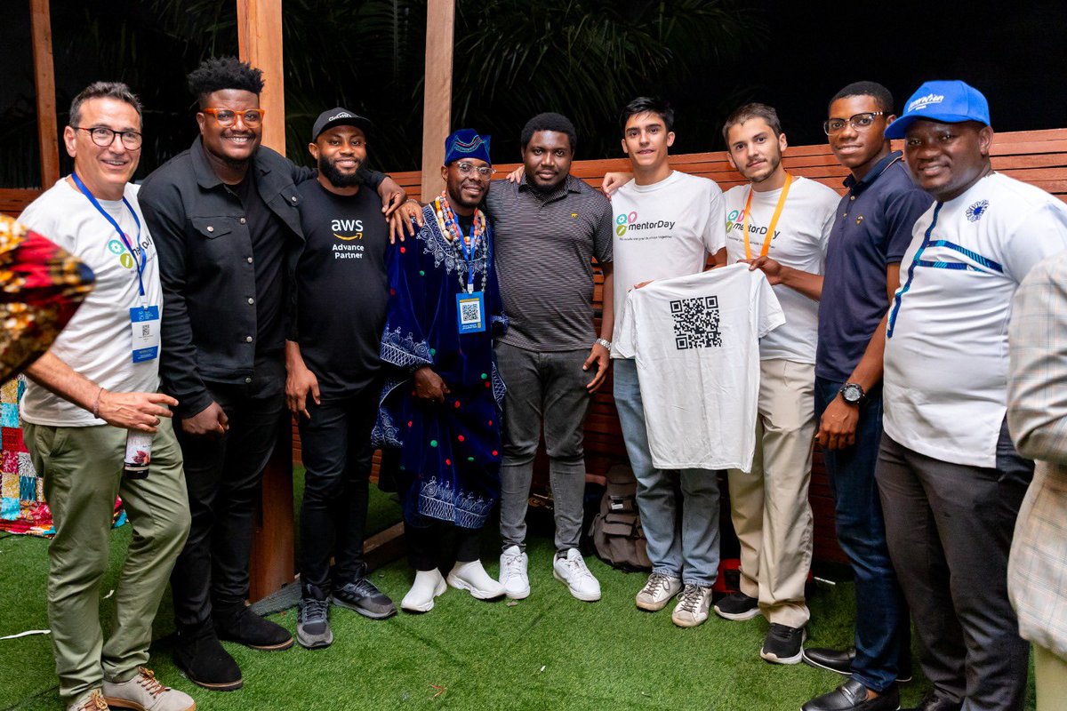 _GeraldBlack's tweet image. 3/3 A very big shout to Jeremy Quainoo for your support in ensuring this was successful, I’m truly grateful.

Looking forward to visiting again soon! 

#AccraTech #XConnectAfrica #TechConnectAccra  #GeraldBlack