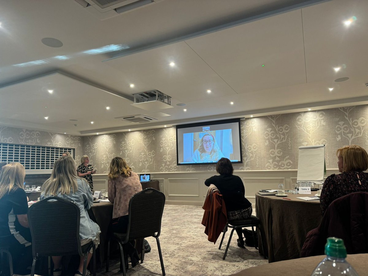 St John Vianney English Hub tweet media