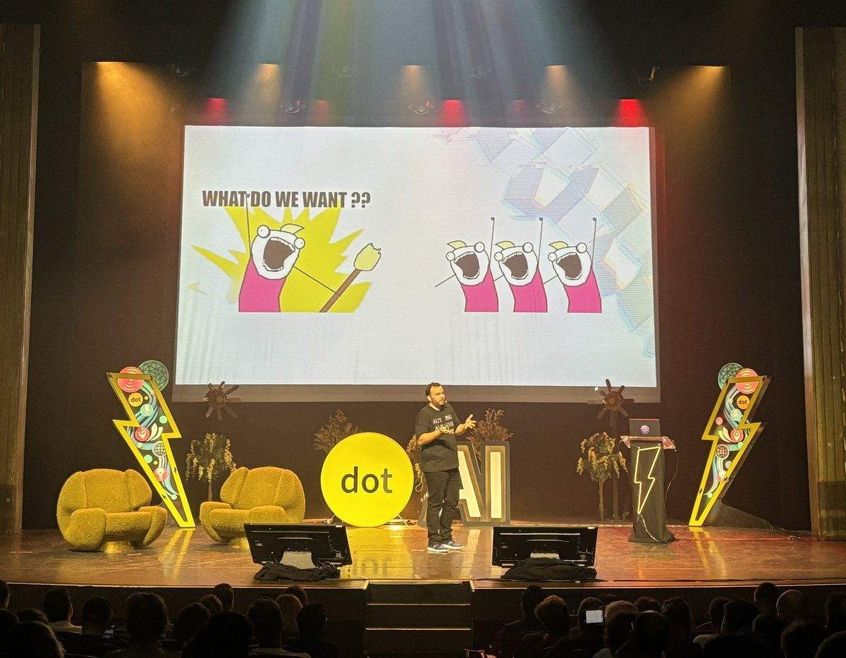 dotConferences's tweet image. Afternoon talks at @dotaiconf by @steeve and @yann_eu 👏🏼

#dotAI2024 #AI #Techconf