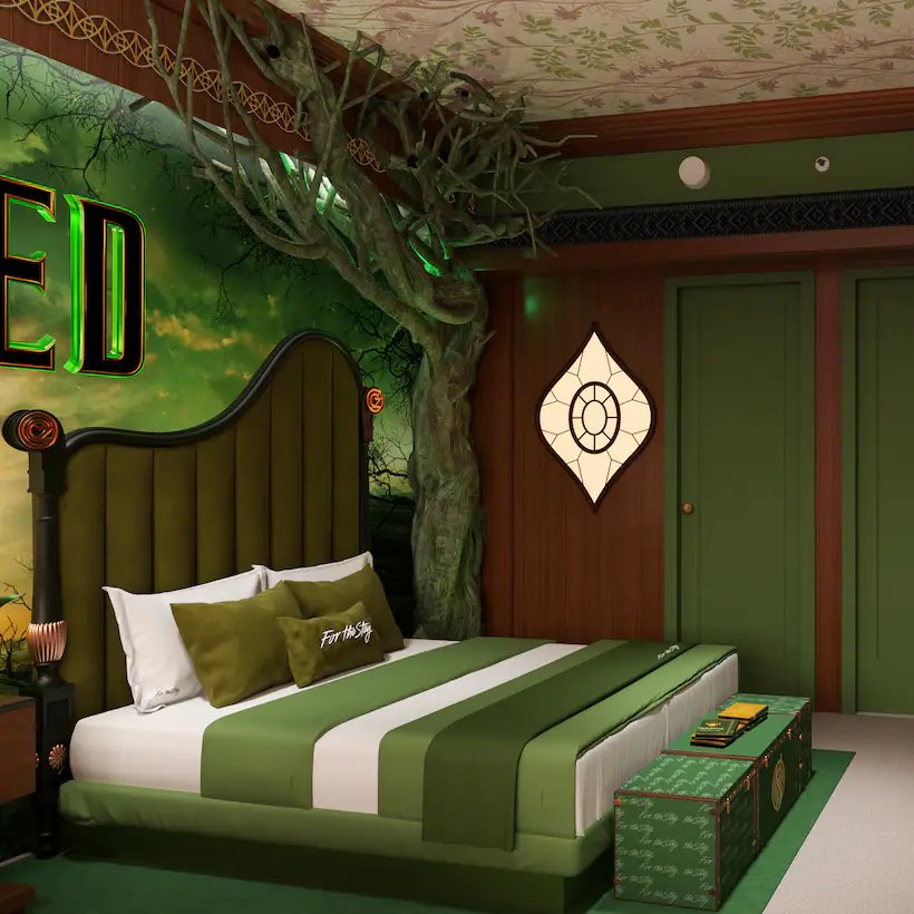 wickedupdate's tweet photo. Stay Like Wicked with Hilton from November 21st until January 5th at the New York Hilton Midtown. 

https://t.co/MD2bTZzuFv https://t.co/FAz7giect8