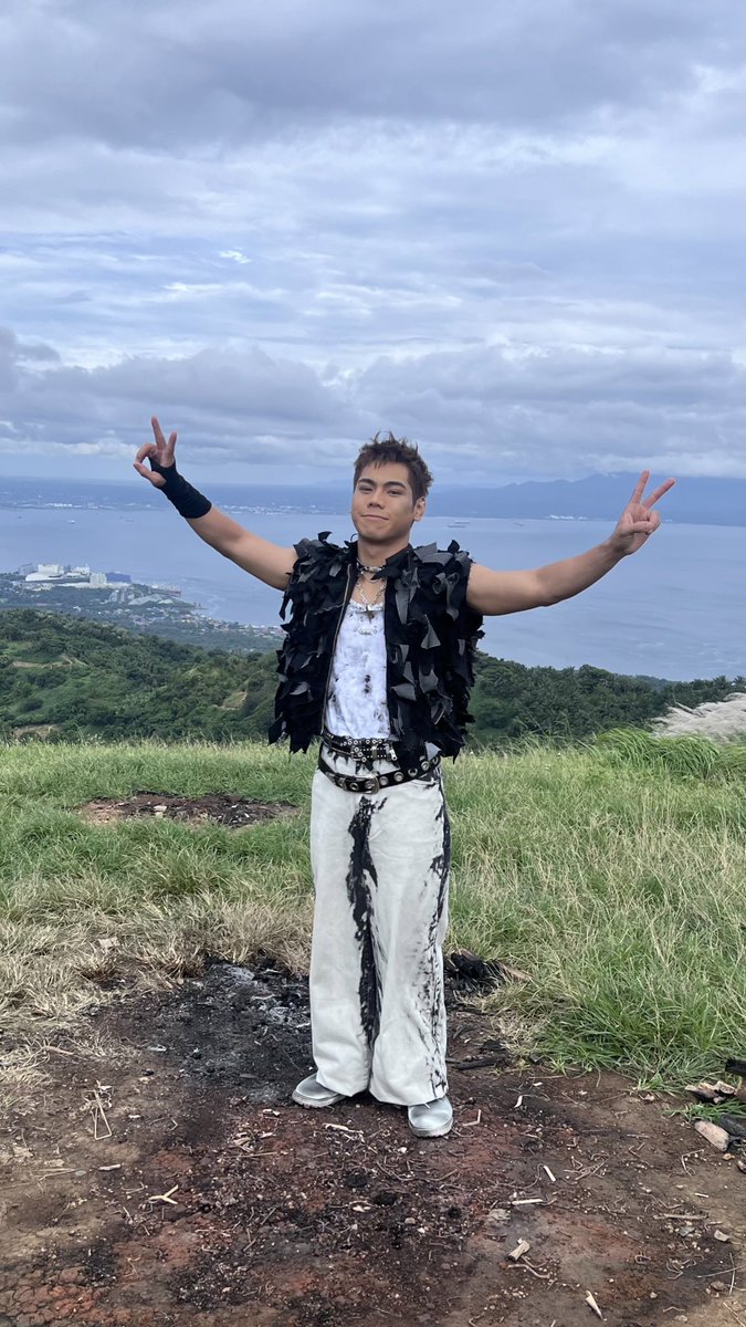 STREAM PAALAM NA MV 🫶🏼

youtu.be/0DmNPpBl_aU?si…

#1stOne
#1stOne_PaalamNa