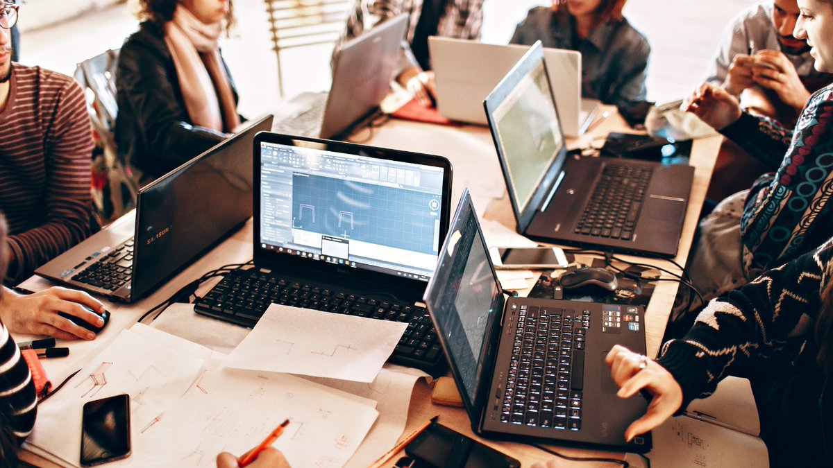 periodistes_cat's tweet photo. 💼Comunicació interna: l’eina clau per millorar el rendiment i la cohesió dins l'empresa

👉Aprèn a gestionar-la de manera efectiva amb aquest curs pràctic amb @LauraVerazzi 

🗓️ Sessions: 31/10 i 7/11 de 10h a 13h
📌 Inscripcions obertes: https://t.co/2bduDs5rZg https://t.co/gXMK4Mchnq