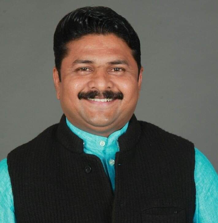 AmitChavdaINC's tweet photo. सुरत (मांडवी) के पूर्व विधायक, @INCIndia के सचिव श्री @AnandINC17 जी को जन्मदिन की हार्दिक बधाई एवं शुभकामनाएं।
इश्वर से आपके उत्तम स्वास्थ्य एवं दीर्घायु जीवन की कामना। https://t.co/qBWxyhhY5Z