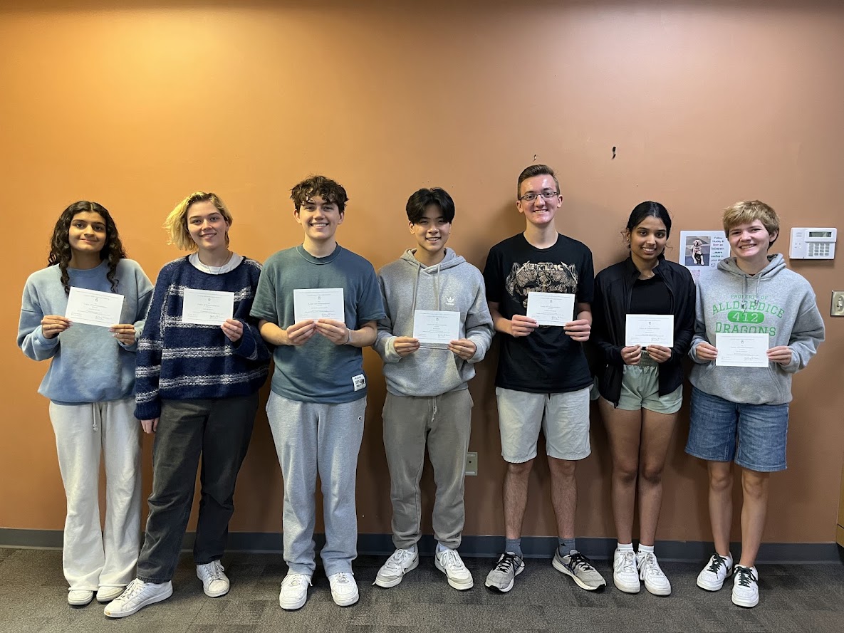AshlandClockers's tweet photo. We're proud to share that seven Ashland High School students were named Commended Students in the 2025 National @nationalmerit Scholarship Program:

• Arshi Bansal
• Erin Benedict
• Saanvi Chugh
• Julia Diamond
• Kyle Kiang
• Garrett Wolfram
• Anthony Zadorozhnyy https://t.co/bxDu5c3PpI