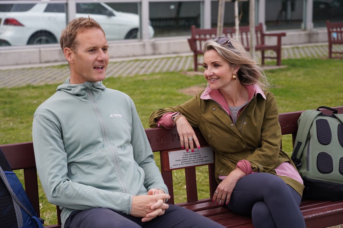 TONIGHT… 8pm <a href="/channel5_tv/">Channel 5</a> 

I have genuinely loved making Yorkshire Great &amp; Small with <a href="/HelenSkelton/">Helen Skelton</a> 

The response to the show has been so warm and it’s been wonderful to get out and about around Yorkshire seeing some beautiful places and meeting some amazing people.

Tonight