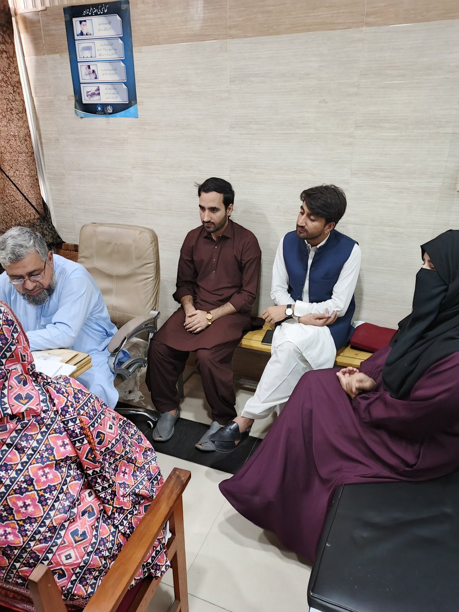 Team #POTENTIAL visited study sites in Mardan for progress evaluation and conducted on-site refresher training on the #TB-Diabetes counseling manual. #PublicHealth