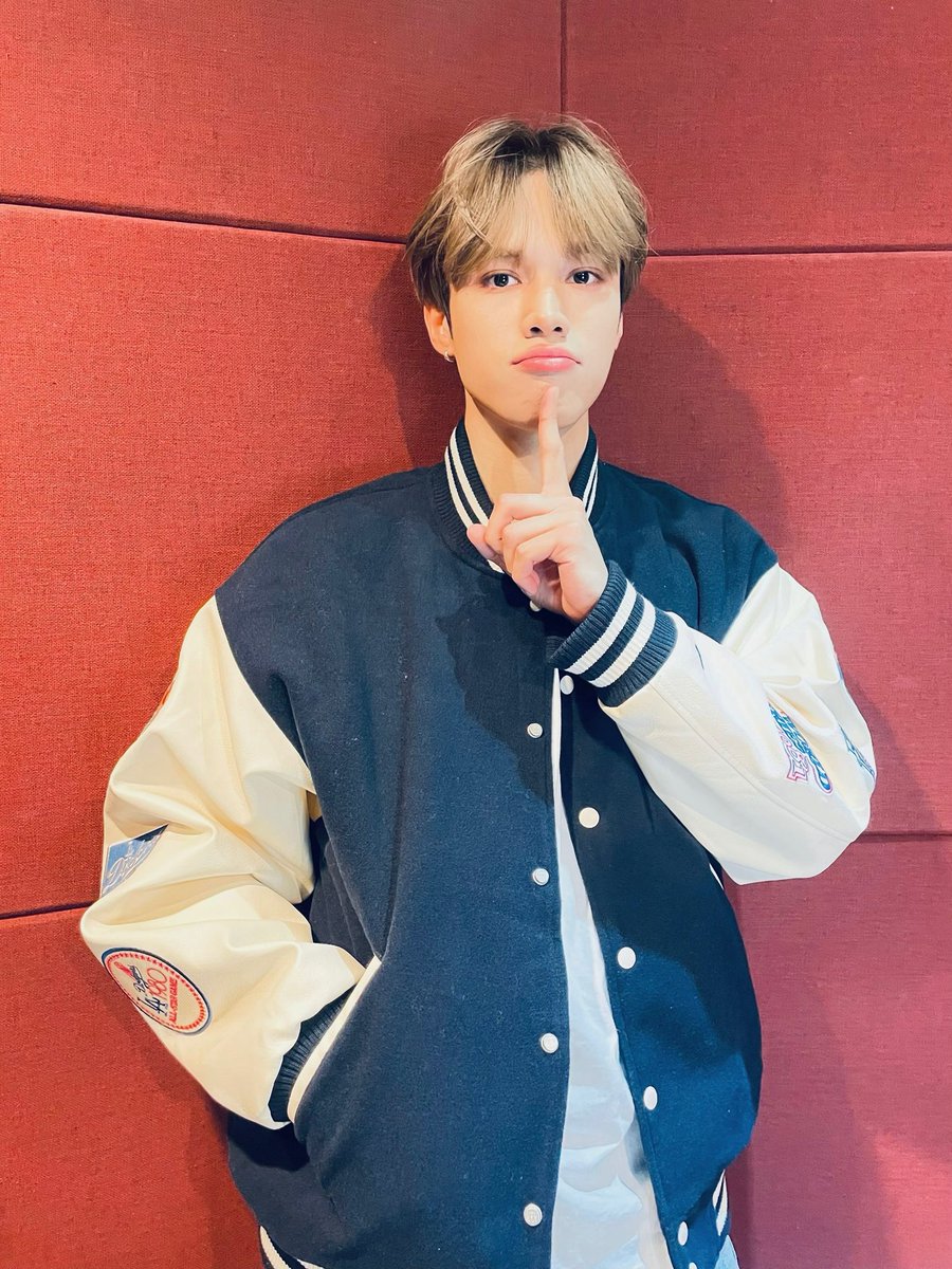 jchang63's tweet photo. 1주년 같이 축하해주셔서 감사합니다!~

Thanks for spending my 1st
debut anniversary with me! 

#제이창 #JayChang 
#JayChang_1st_Anniversary
#제이창_데뷔_1주년 https://t.co/2ngvu0SEeI