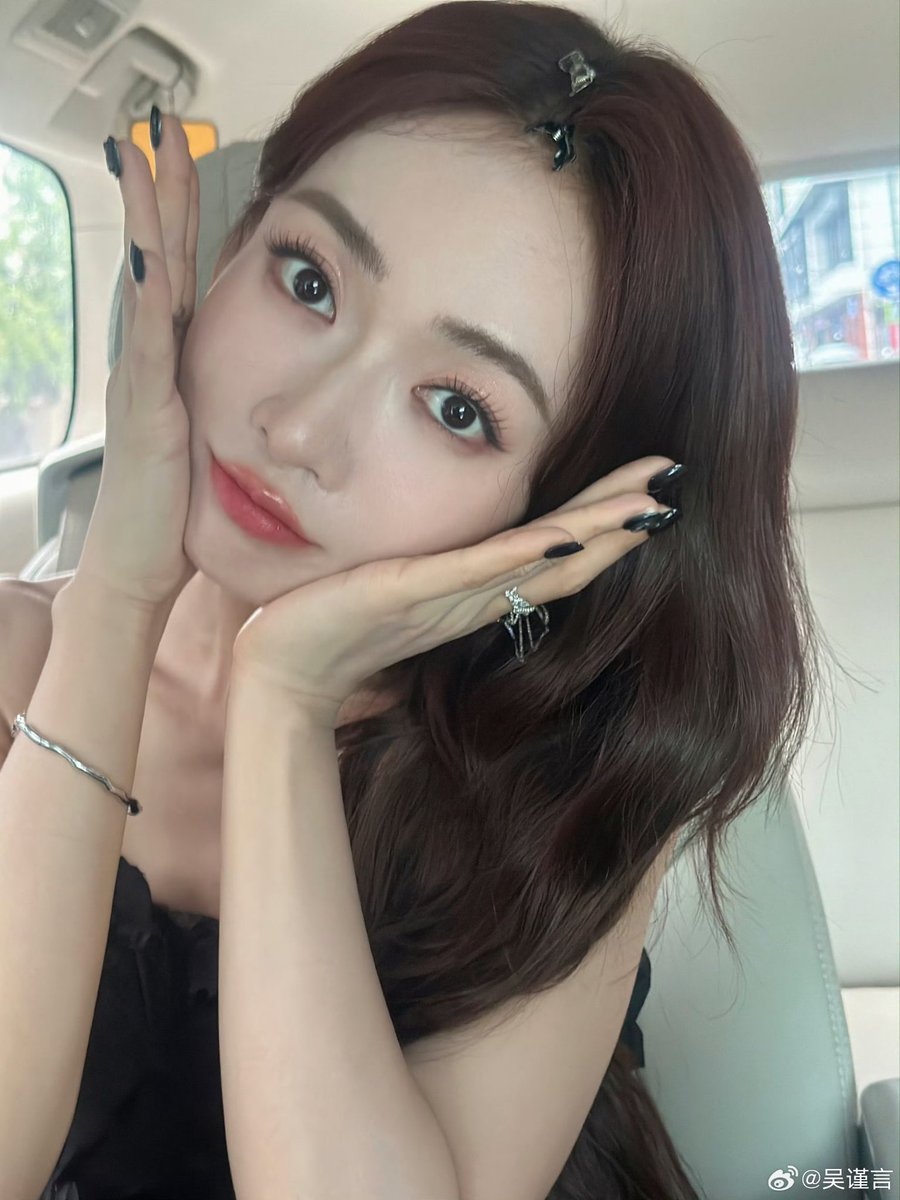 개향춘 tweet media