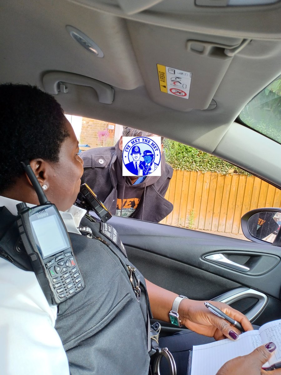 Roxeth Police tweet media