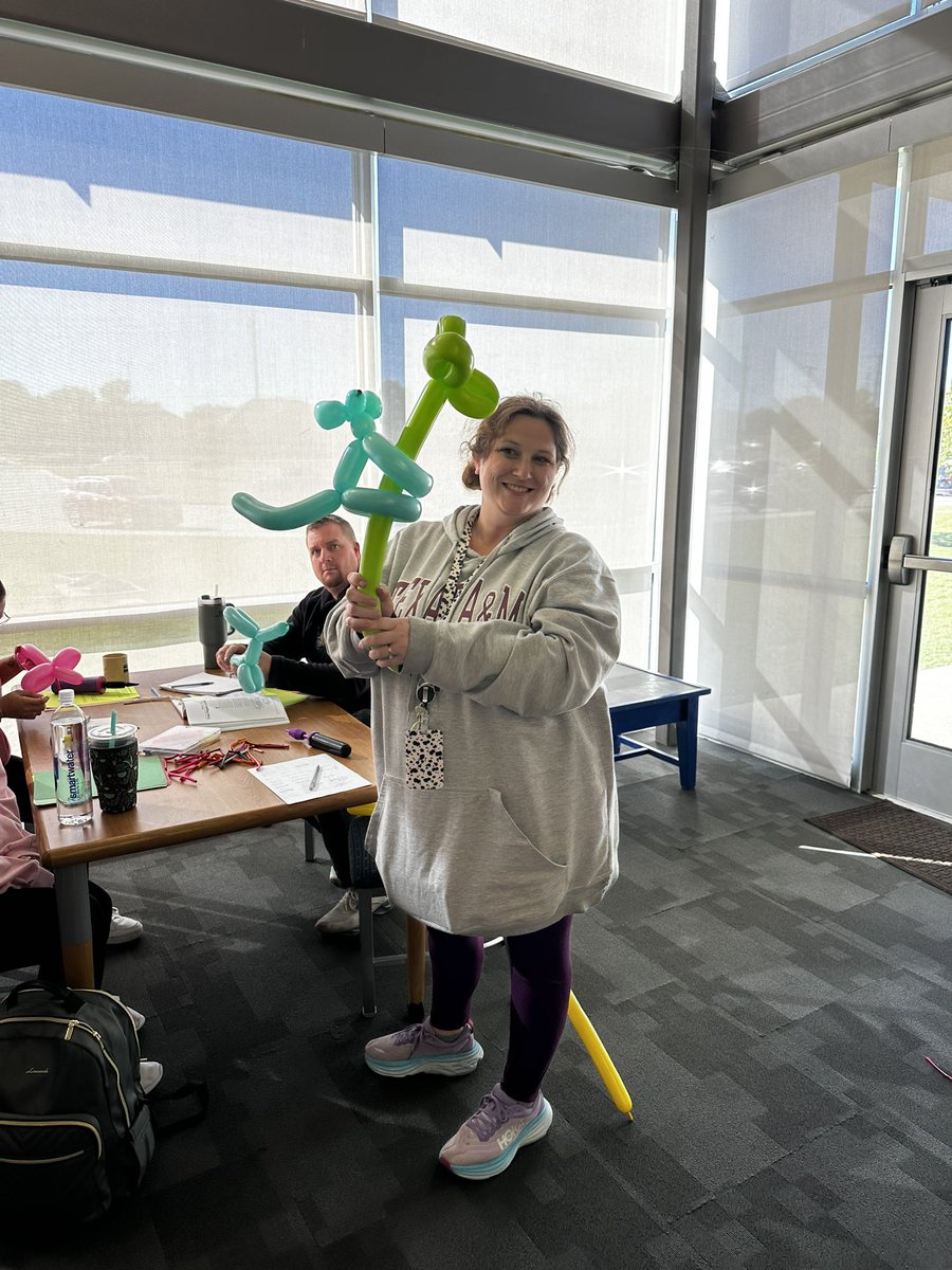 So much fun!! Yesterday, Braswell Zone teachers learned a new skill while exploring the Workshop Model. <a href="/dentonisd/">Denton ISD</a> <a href="/Bell_DISD/">Bell Elementary - Denton ISD</a> <a href="/bethavery0801/">Beth Avery</a>