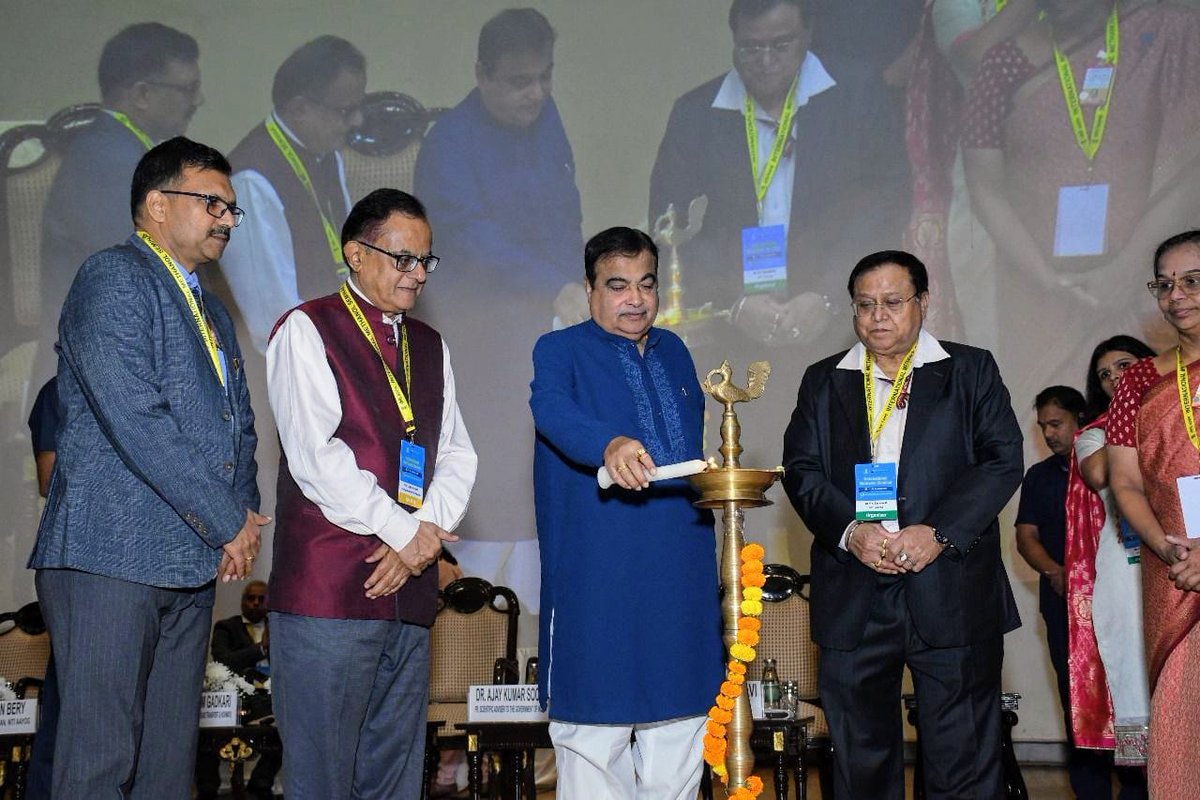 NITIAayog's tweet photo. International Methanol Seminar 2024: Paving the Way for a Clean Energy

NITI Aayog, in collaboration with the Methanol Institute, USA, is hosting the International Methanol Seminar. The first day of the seminar was graced by Shri Nitin Jairam Gadkari, Hon’ble Minister for Road Transport & Highways, as the Chief Guest, who has been at the forefront of driving India's green mobility and infrastructure development. Shri Suman K. Bery, VC, NITI Aayog, Dr. V.K. Saraswat, Member, NITI Aayog along with esteemed dignitaries from the Council of Scientific and Industrial Research (CSIR) and other organisations were present in the seminar.

The discussions in the seminar will revolve around policy frameworks, industry innovations, the role of methanol in multiple sectors and methanol's transformative contribution towards global energy. 

The International Methanol Expo, a part of the seminar, was also inaugurated today - where cutting-edge technologies, solutions, and breakthroughs have been showcased.

#NITIAayog #PMOIndia #SustainableFuels #CleanEnergy #Energy #InternationalMethanolSeminar #Methanol