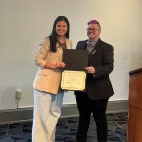 UTK Microbiology (@utkmicrobiology) on Twitter photo Congrats to Dr. Jéssica dC Mendonça <a href="/Jesscmendonca/">Jéssica Mendonça</a> of the Burcham lab @LindseyAtUTK for winning the People’s Choice Award for Best Poster Presentation at the Vanderbilt Postdoctoral Association Symposium! Congrats to Dr. Jéssica dC Mendonça <a href="/Jesscmendonca/">Jéssica Mendonça</a> of the Burcham lab @LindseyAtUTK for winning the People’s Choice Award for Best Poster Presentation at the Vanderbilt Postdoctoral Association Symposium!