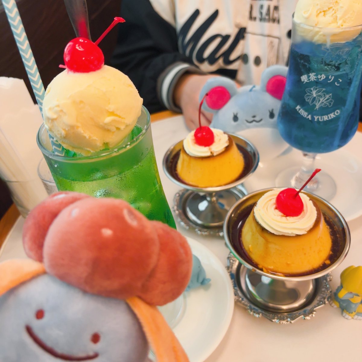 Roashi3's tweet photo. 🍮 https://t.co/M8gE1cC5yD