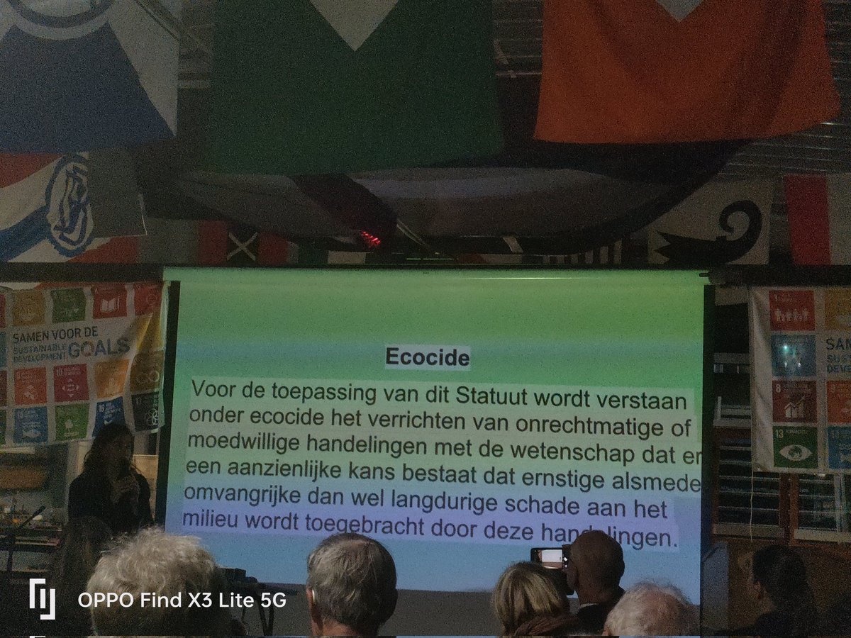 Theo Oostenrijk tweet media