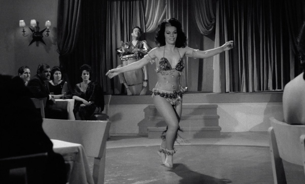 Fierce female wrestlers Loreta Venus and The Golden Rubi find themselves caught in a whirlwind of dark magic in #ThePantherWomen

Delightfully blending gothic horror with the world of lucha libre, you'd be a fool not to tap in.

queensfilmtheatre.com/Whats-On/The-P…