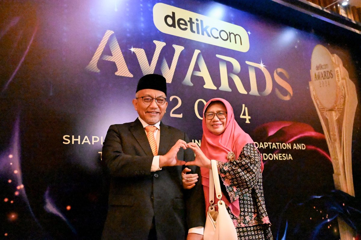 ApipHeni's tweet photo. Memperjuangkan keadilan dan transparansi, oposisi konstruktif menjadi penjaga agar kekuasaan tidak disalahgunakan.
Syaikhu Jabar ASIH  #SyaikhuTokohDemokrasi https://t.co/4f2Zd73PCs