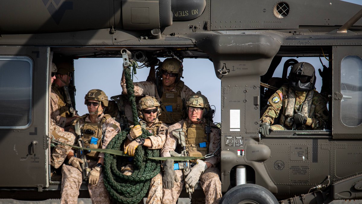 marforres's tweet image. Enhancing global response capabilities through continuous training and integration with Combatant Commanders' strategies. #GlobalIntegration #MarineTraining