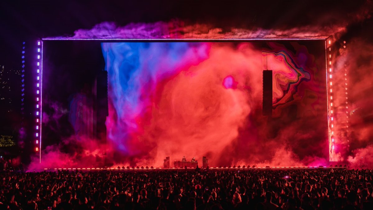notchvfx's tweet photo. “I can get the exact same photorealistic quality I get out of other software in an absolute fraction of the time with Notch’s range of renderers,” says Notch Artist Jim Warrier about his work for @TaleOfUs' @afterlife_ofc.

https://t.co/zna3dialce

#madewithnotch https://t.co/6sqXC0orSz