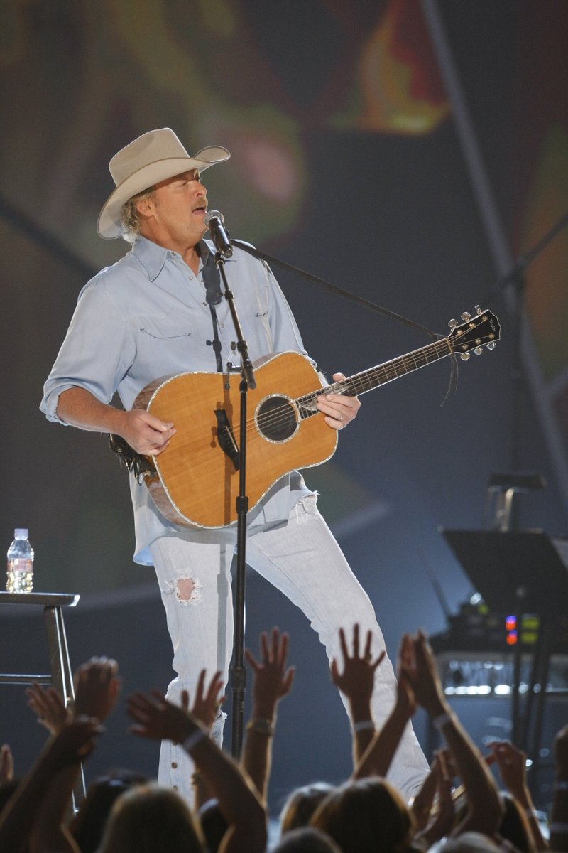 ACMawards's tweet photo. "I definitely lived that honky tonk dream, y'all!" 🤠  
Wishing the biggest HAPPY BIRTHDAY to the 20-time #ACMaward winner, @OfficialJackson! 🎉 https://t.co/yhFMWFCgNg