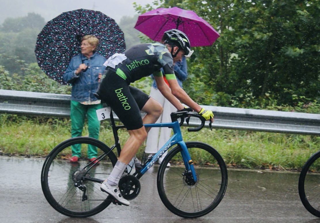 ciclismo joven tweet media