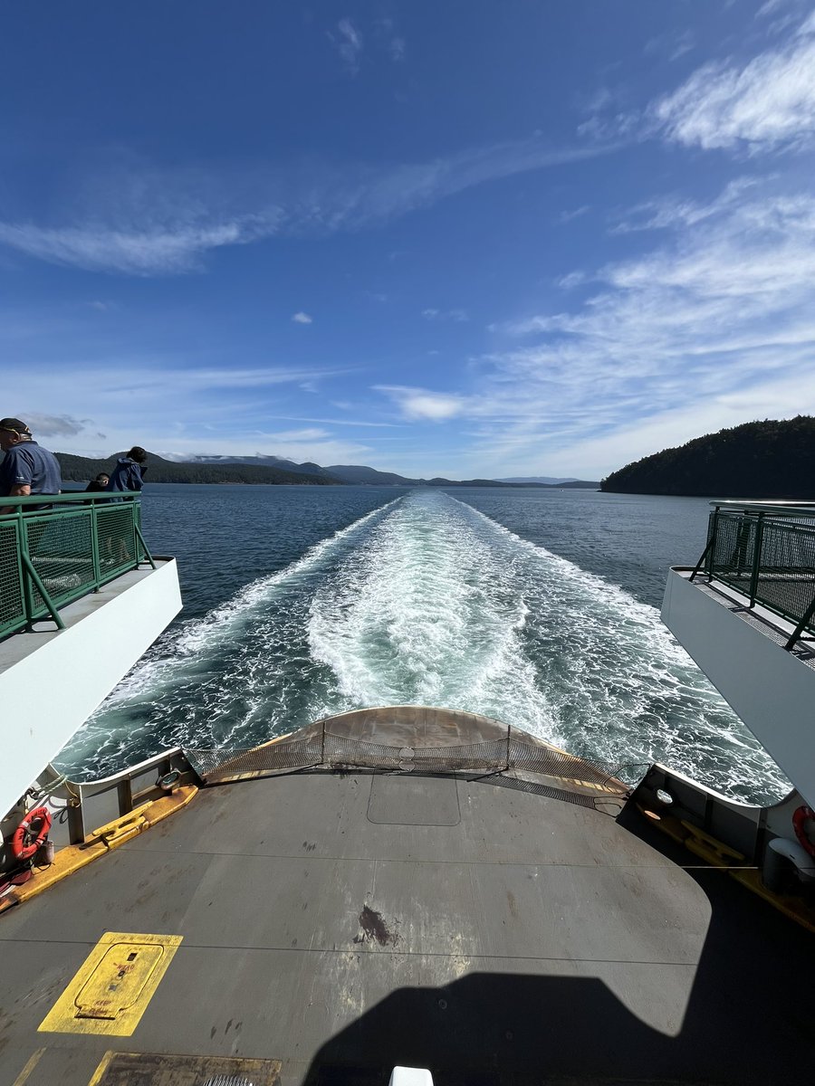 wsferries's tweet photo. Can I get a lil commotion for the wake https://t.co/rjStJEEbNW