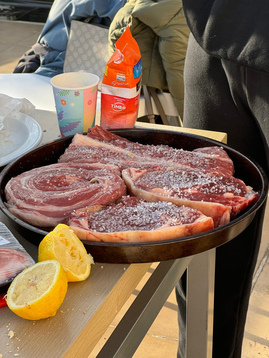 cxllao's tweet photo. Más comida 🍴 https://t.co/9wLoJLX7XX