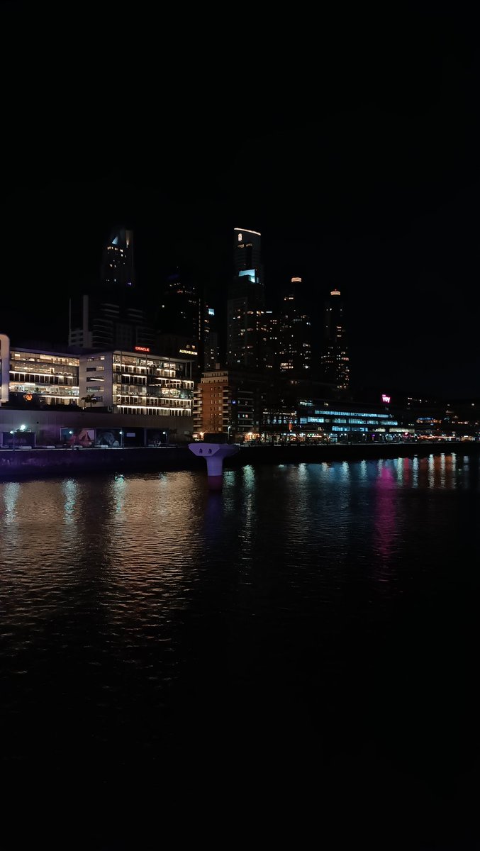 cxllao's tweet photo. Por la ciudad 🏙️ https://t.co/oT9YXlfqUt