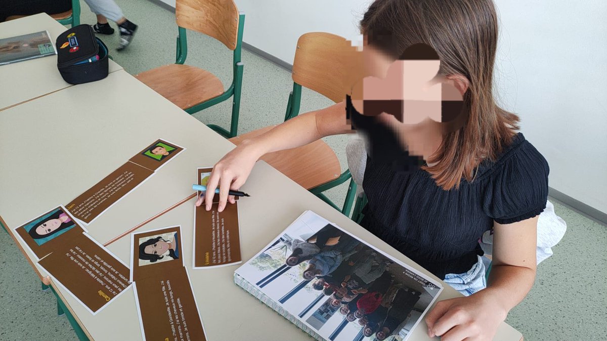 Semaine #ErasmusDays préparation des mobilités élèves vers l'Espagne et la Slovénie. <a href="/EUErasmusPlus/">Erasmus+</a> <a href="/SRAREICPoitiers/">SRA-REIC Poitiers</a> <a href="/eTw_Poitiers/">eTwinningPoitiers</a>