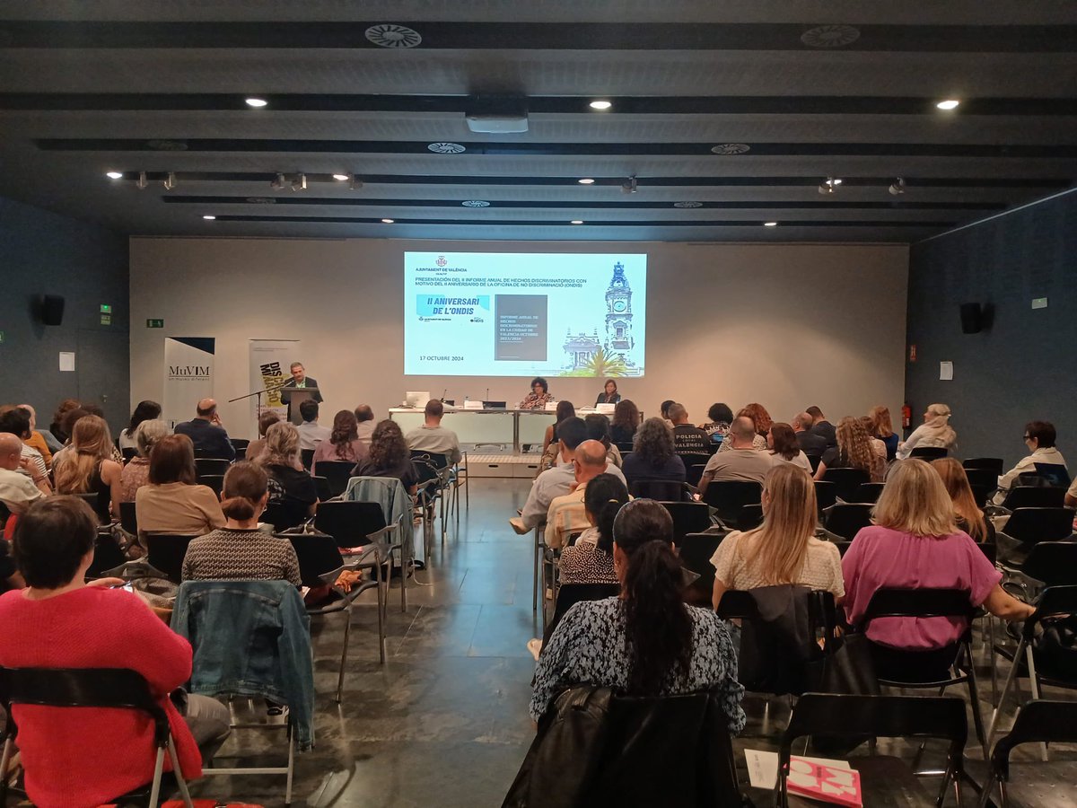 IntersindicalV's tweet photo. Intersindical Valenciana ha  participat hui dijous 17 d’octubre en el II Aniversari de l'Oficina de No Discriminació i Delictes d'Odis

#AniversariONDIS https://t.co/UujDBAxtCX