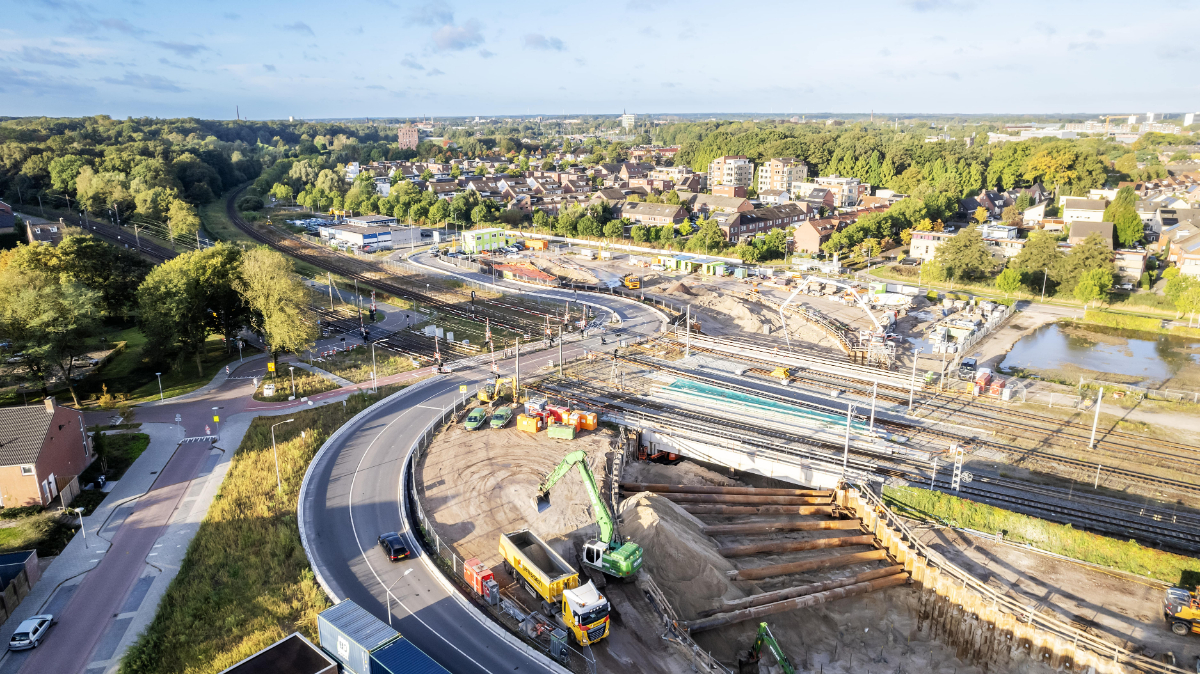 De huidige ambities van dit college zijn volop in uitvoering. Met de begroting voor 2025-2028 pakken we daarop voortvarend door. Denk aan de Vierpaardjes, Kazernekwartier, sportpark Herungerberg, de vergroening van onze woonomgeving en meer. Lees meer ➡️ nu.venlo.nl/begroting.