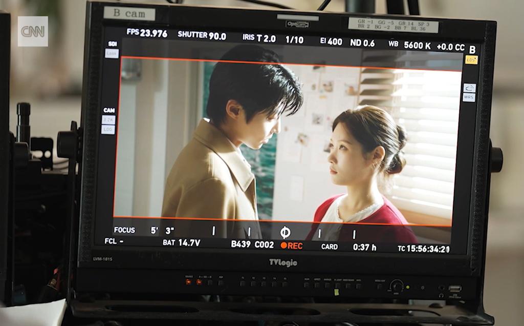 jcyfiles's tweet photo. OMG WHAT'S GOING ON TODAY 😭

#JungChaeyeon #HwangInYoup #FamilyByChoice #조립식가족 https://t.co/HkVXRx8JcG