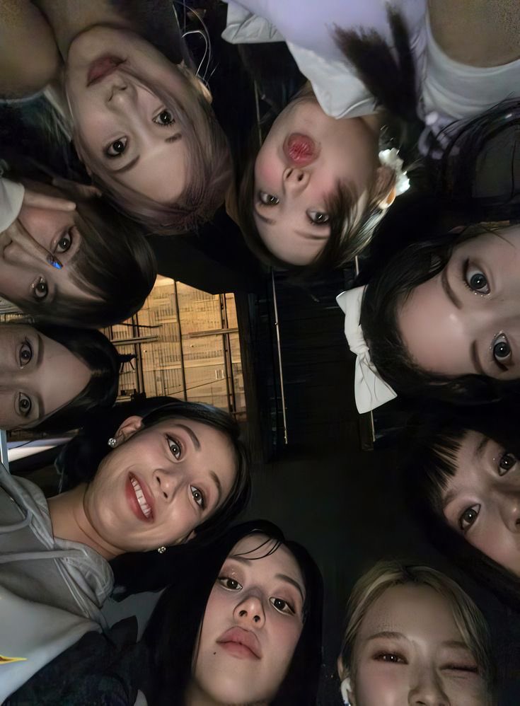 TWICEVU_'s tweet photo. DAY5: 2024 MAMA AWARDS - Fans' Choice Award 🏆

This is our VALID vote for today! 🗳️

Help RT this post to gain more unique voters

REPLY/RT = 1 VOTE for TWICE 
🗳️ 1K retweet, 300 replies 👀 can we? 

#2024MAMAVOTE #twice @JYPETWICE https://t.co/qoTRuqKSD6
