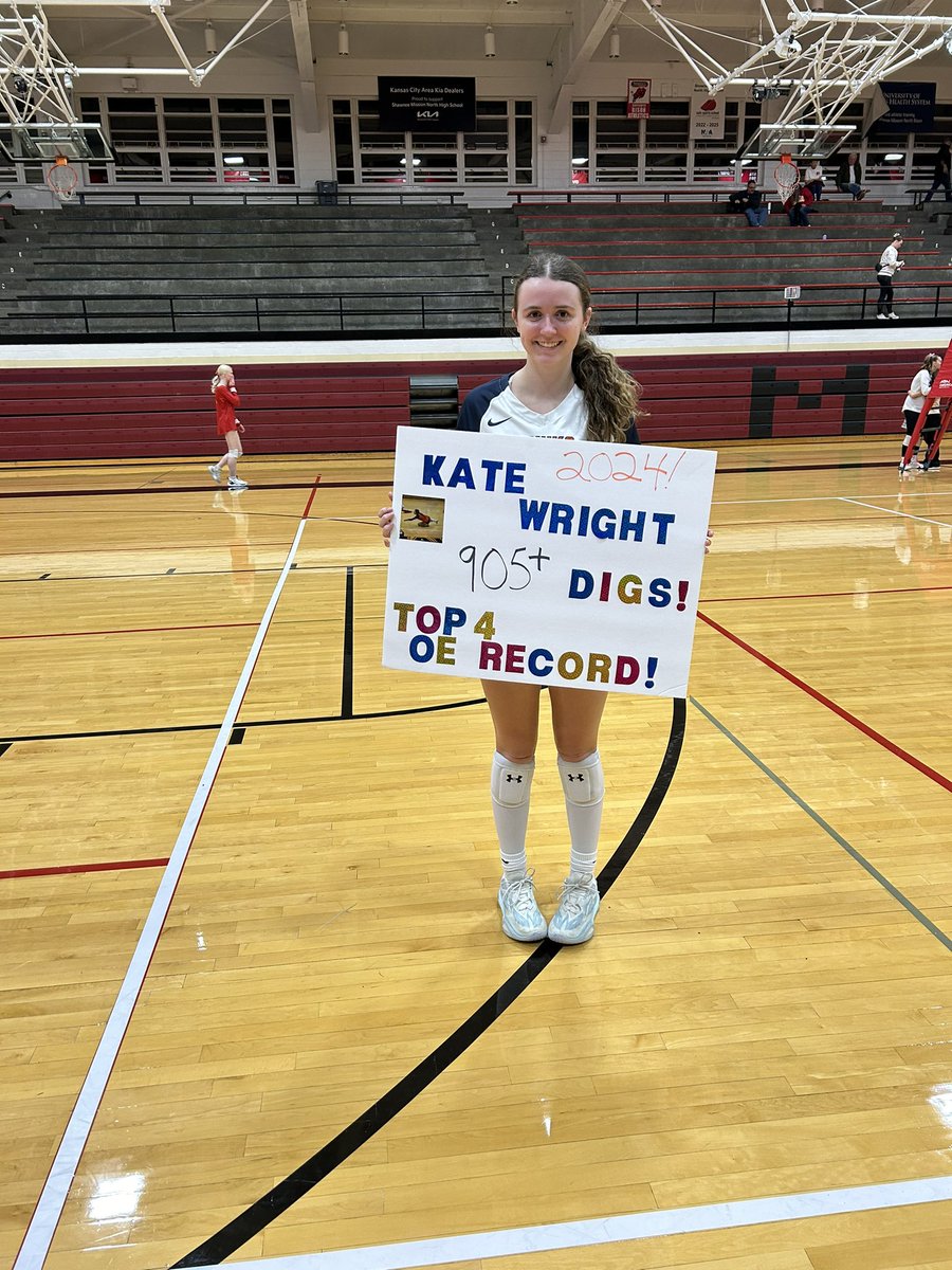 Complete program win vs. SMN this past Tuesday, and <a href="/katewright25/">Kate Wright</a> moved into the top 4 record for all-time digs! 🎉👏🏼🧡🏐💙 <a href="/OEVBboosters/">Olathe East Volleyball Boosters</a> <a href="/OEastAthletics/">Olathe East Athletics</a>
