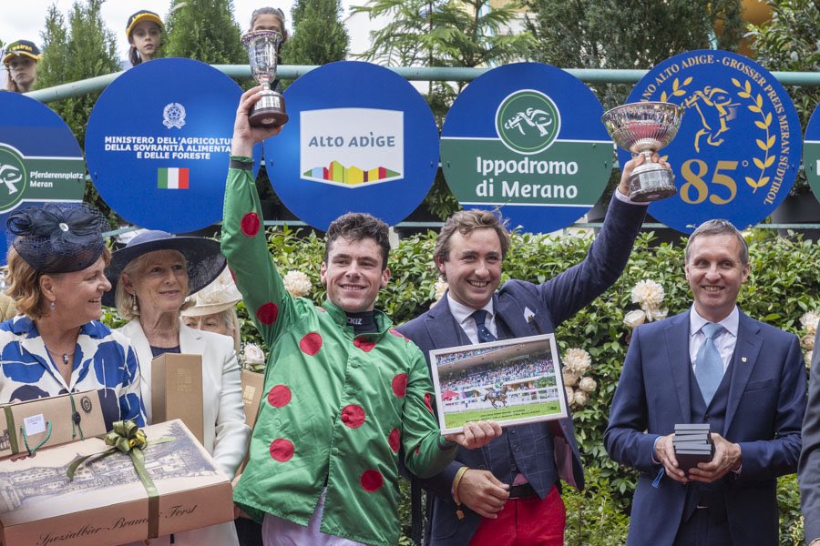 baptiste_clerc's tweet photo. Retour en images sur le Gran primio di Merano !!🇮🇹🏆 https://t.co/Mz6f7cWe18