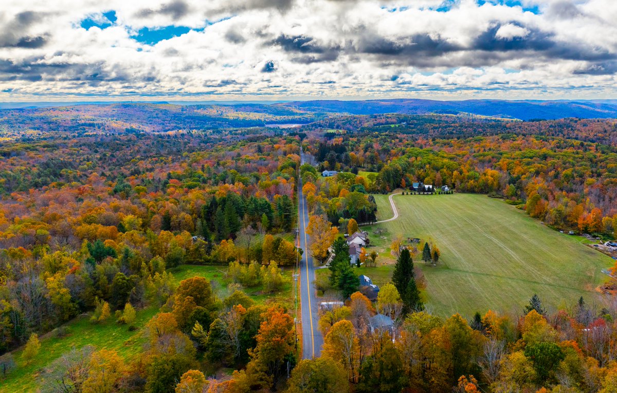 Working in Chesterfield, Massachusetts
#abovethevalley #dronephotography #chesterfield #Massachusetts #droneservices #dronecompany #westernmass #westernmassdrones