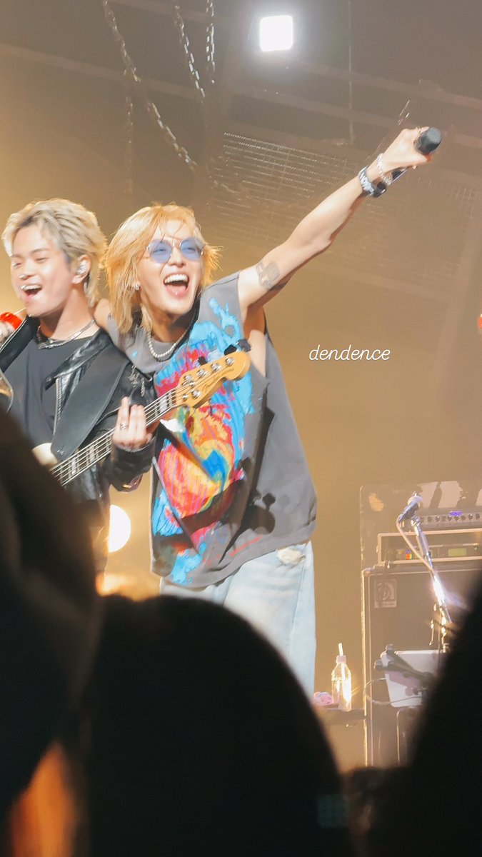 dendence's tweet photo. You look so happy today😭❤️‍🔥 Your aura is different. Glad that you’re enjoy your rock moment ❤️‍🔥

#YUTA_HOPE_TOKYO
#中本悠太 https://t.co/ZRVBMdG17K