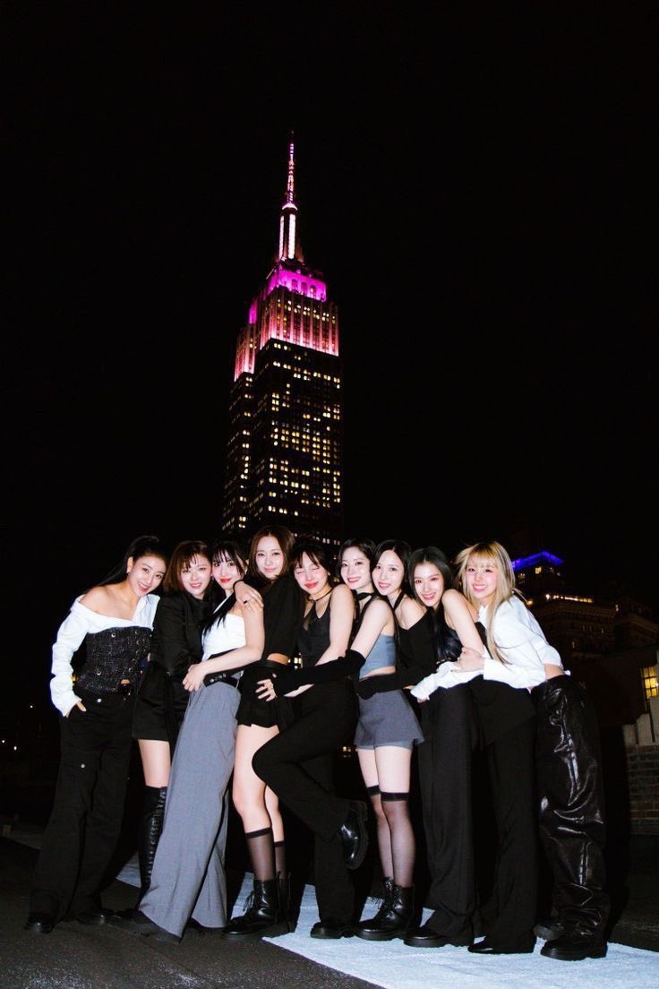 sabrinatozakis's tweet photo. 🚨1 RETWEET = 1 VOTE FOR TWICE🚨

RETWEET + REPLY

#2024MAMAVOTE #twice @JYPETWICE https://t.co/uRM0kBHcEY