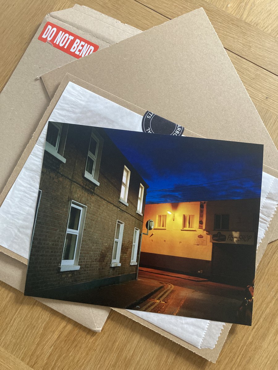 Laura Lewis tweet media