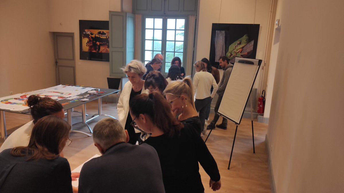 Avec le cercle d'étude EDD, découverte de la fresque de l'hydrogène dans le cadre de Genhyo.
Les enjeux de la chaîne de valeur de l'hydrogène au domaine départemental de Restinclieres.

<a href="/acmontpellier/">Académie Montpellier</a>
<a href="/Heraultinfos/">Département de l'Hérault</a>
#genhyo
#edd
#hydrogene

agence-adocc.com/hydrogene/form…