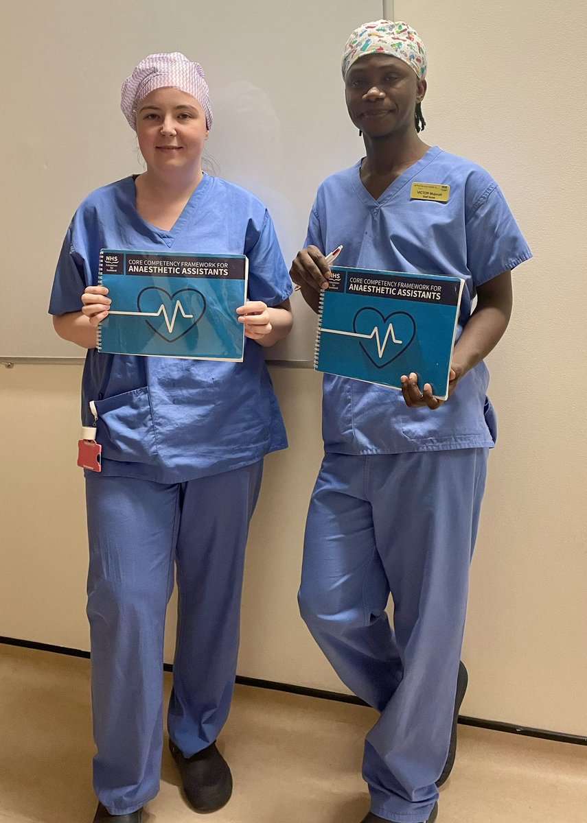 theresa56391188's tweet photo. Congrats to @Qeuhtheatres superstars Vicki and Victor for completing their @NHS_Education core competency framework for Anaesthetic Practitioners. A culmination of 6 months learning, now embarking on autonomous practice. Well done guys! 👏🏼👏🏼👏🏼👏🏼@qeuhanaesthesia @LenkaScurk https://t.co/W0gD1JosUI
