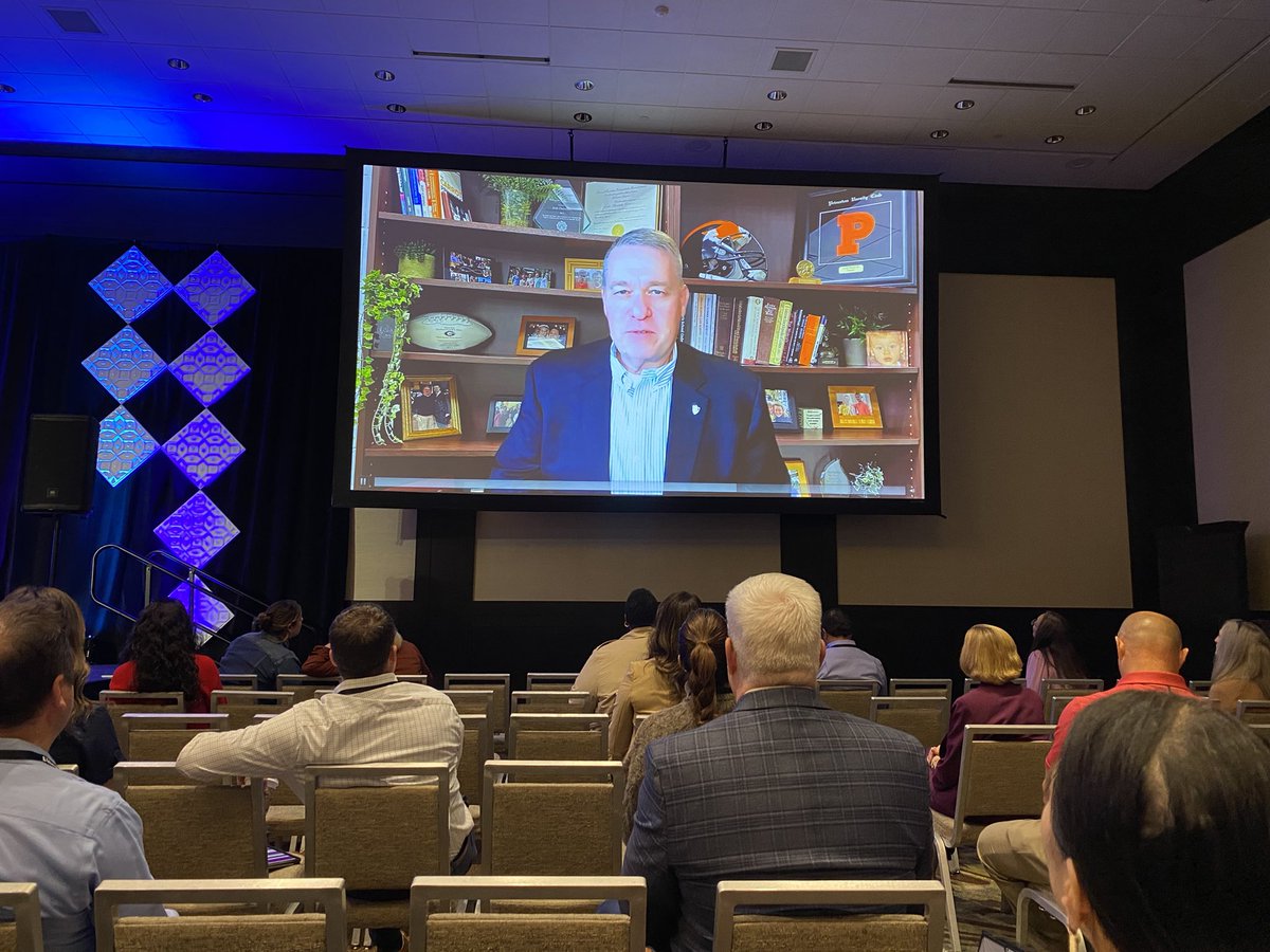 Julie Swartzloff, pHCLE tweet media