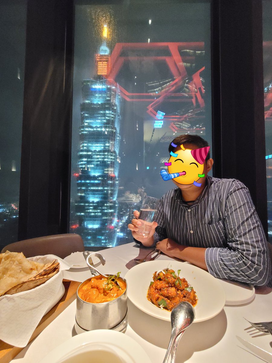 justloo55311431's tweet photo. 提早預約了窗邊座位 下班過來慶生 浪漫一下🥰
結果路上經過有人說要改吃海底撈
我說要不乾脆回家吃石二鍋?
南山微風saffron46 https://t.co/ET5clAWiWm