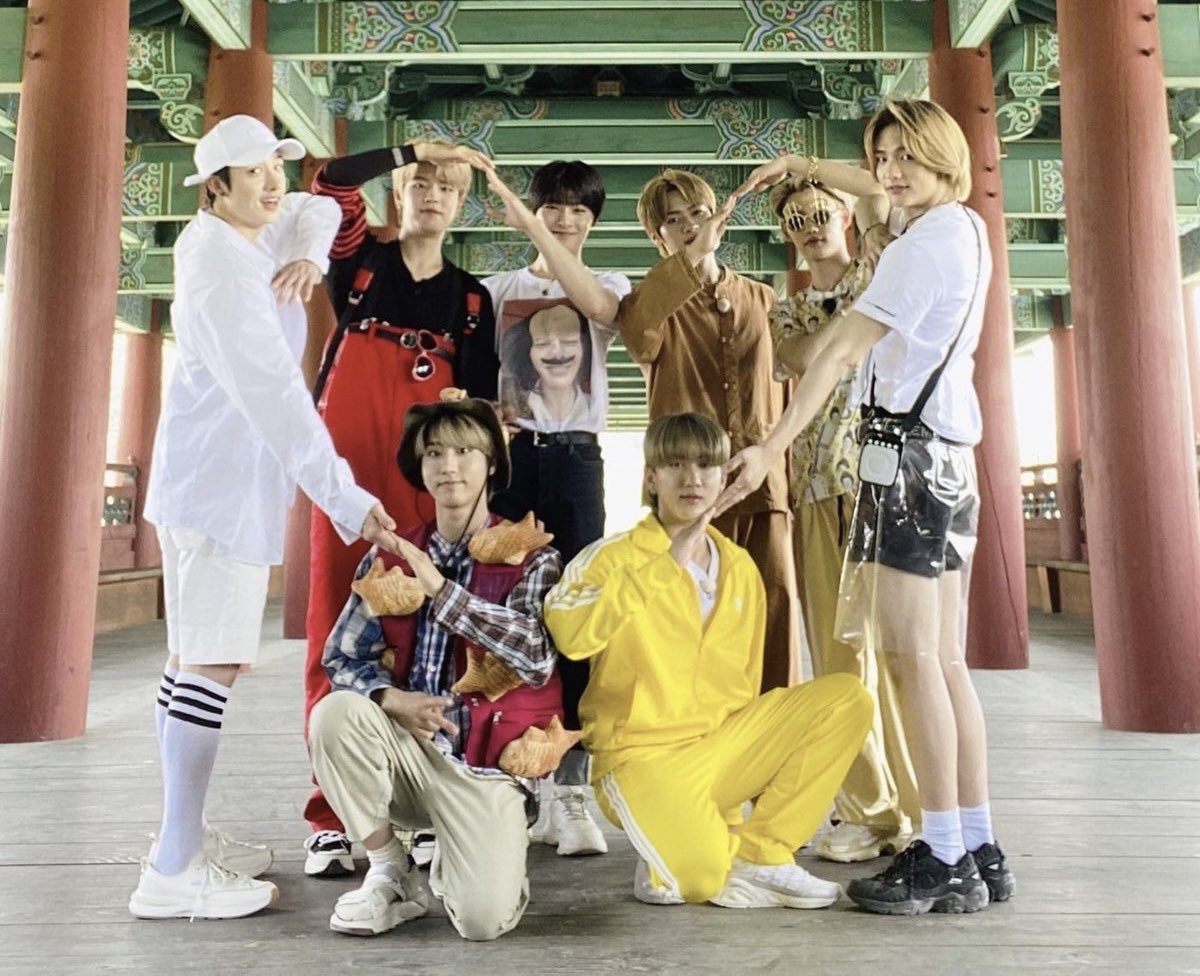 hyunjinicecream's tweet photo. スキズ最高💚

#straykids for #2024MAMAVOTE https://t.co/Y9e1nYKwdf
