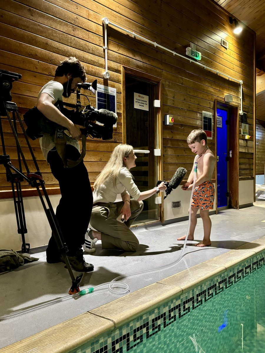 beckibowden_'s tweet photo. Henry has multiple medical conditions and needs a ventilator 24 hours a day to breathe. But he’s become a confident swimmer and is astounding experts 🏊🏻‍♂️ See more on @looknorthBBC at 6:30pm ❤️ https://t.co/ID8nMChVTv