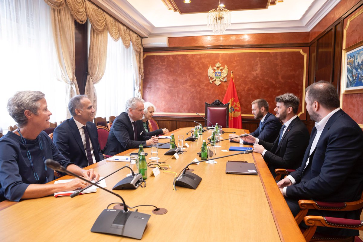 Johann Sattler tweet media