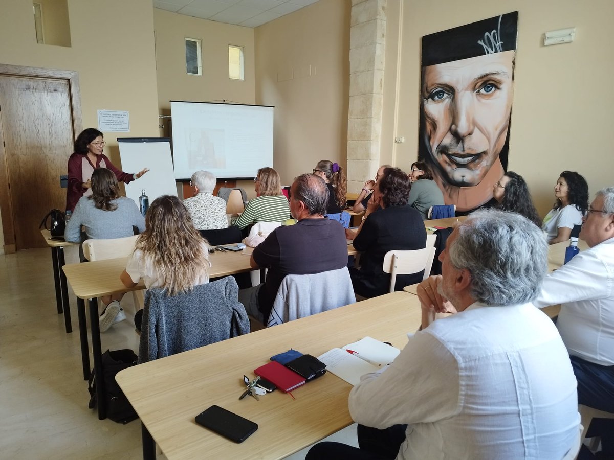 La #EscueladeOtoño2024 ha sido el lugar de encuentro para el taller: Inclusión y voluntariado: ampliando la mirada. Impartido por Ana Hérica Ramos (<a href="/AnaHericaRamos/">Ana Hérica Ramos</a>) de CEAin (<a href="/ceainjerez/">CEAin</a>) #EOV24