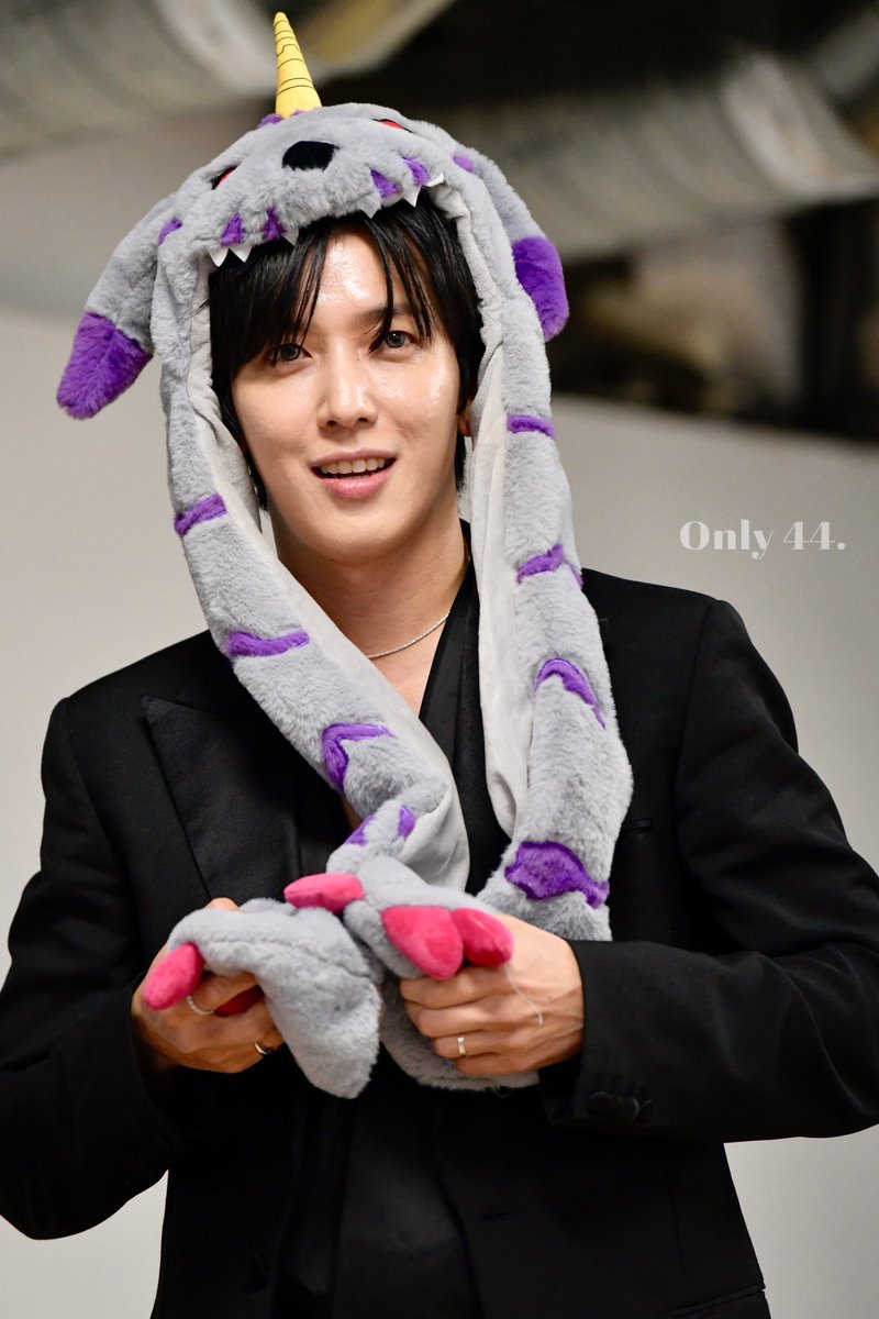 yon_cn4's tweet photo. 20241017 CNBLUE 팬사인회

@JYHeffect 

※Preview※

#CNBLUE #씨엔블루 #정용화 #JUNGYONGHWA https://t.co/wRgrlwrQpj