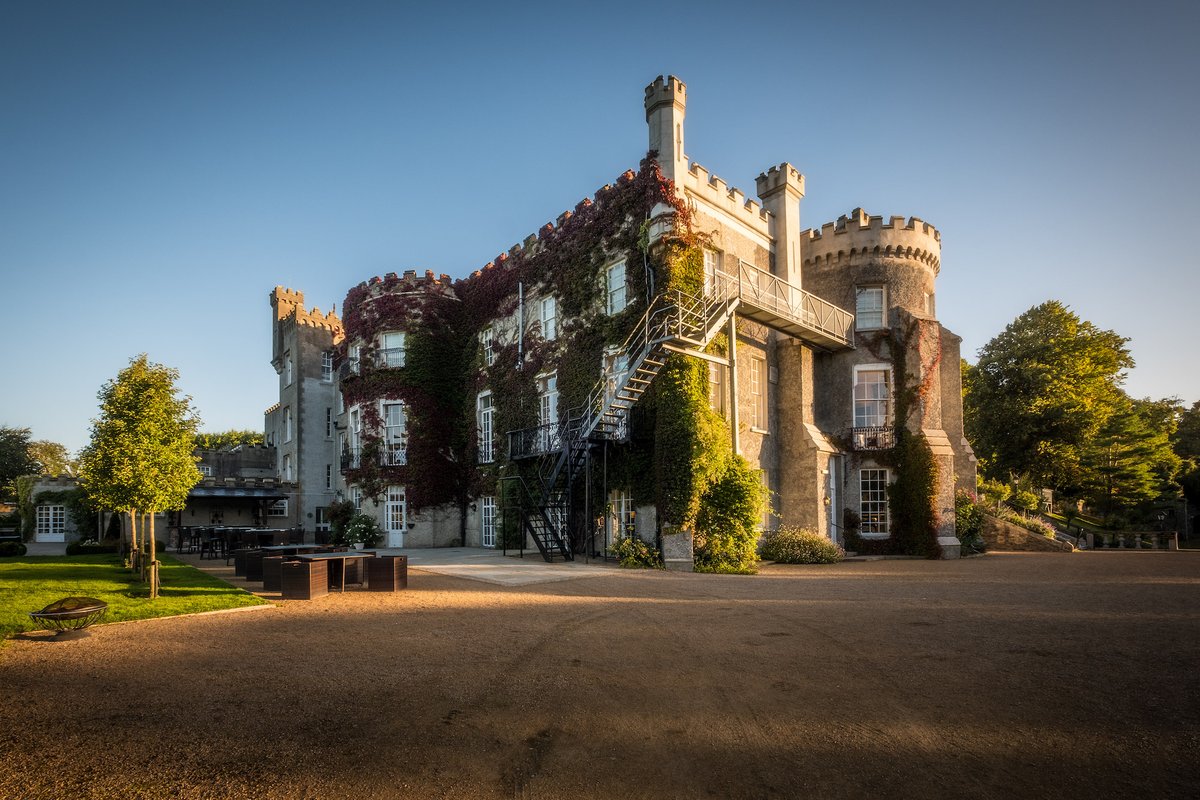 Good morning from Bellingham Castle 🌅

📸 Mark Duffy

#DiscoverBellingham #SundayMorning #Bellingham #IrishCastle