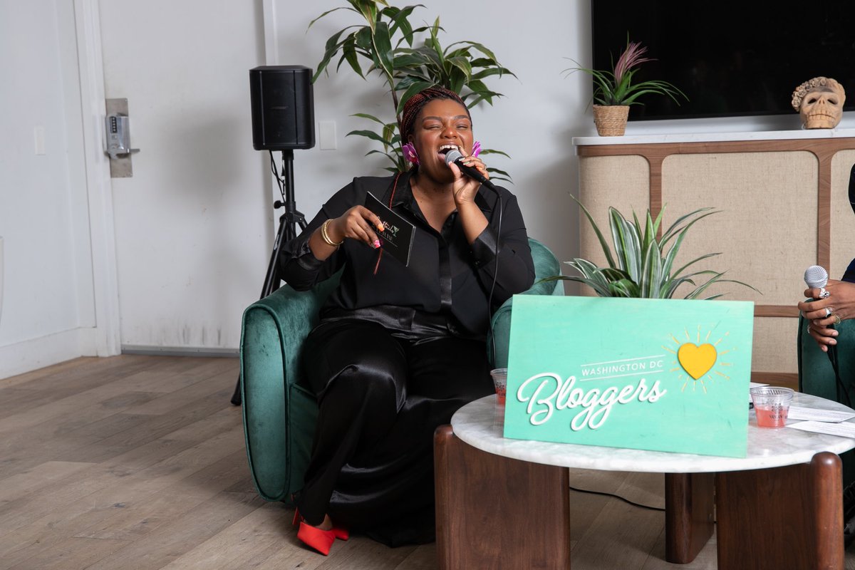 Cocktails & Culture Podcast 🍸🎙️ tweet media