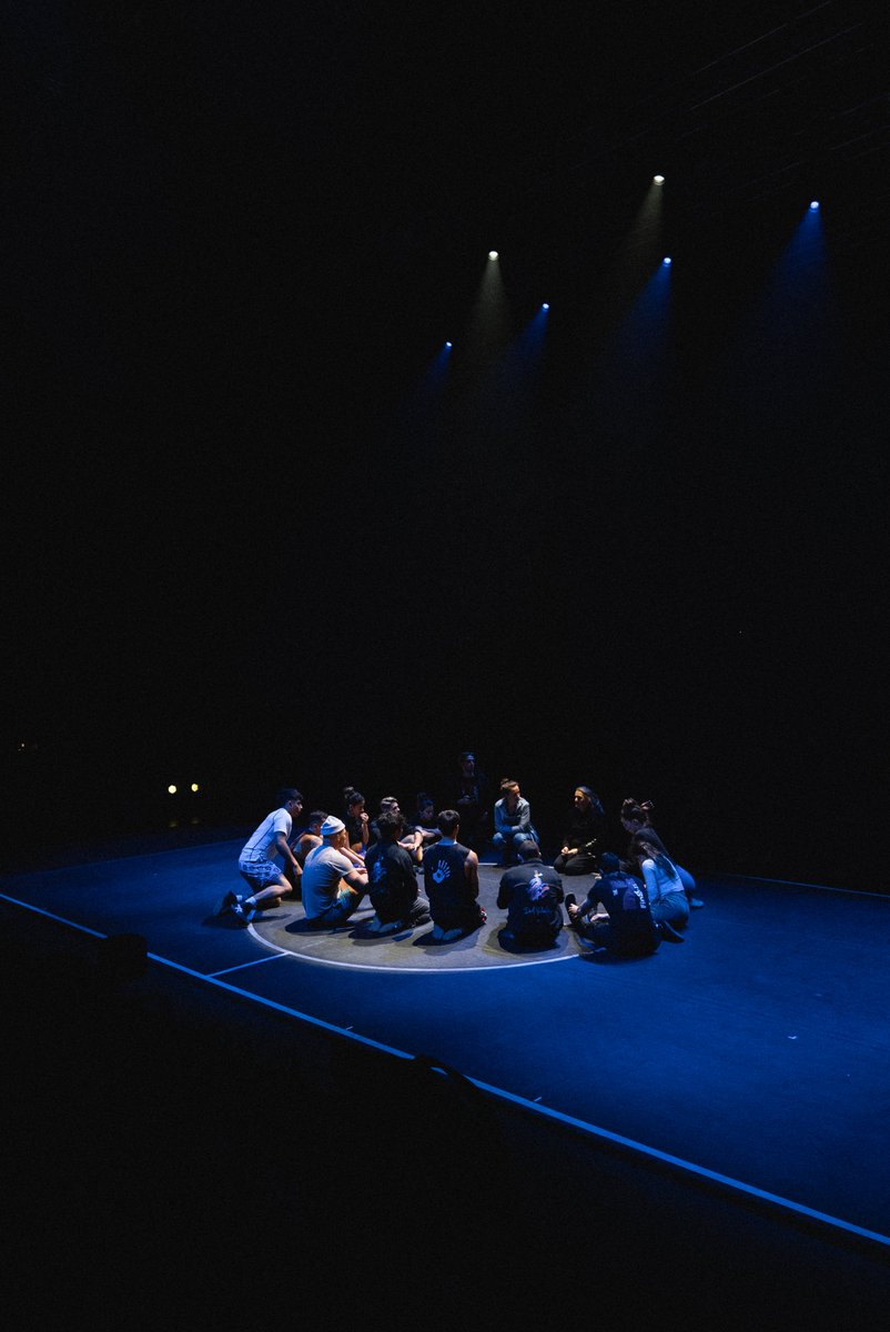 LaTOHU's tweet photo. @Les7Doigts en répétition pour la première de Duel Reality ce soir ! 

Une relecture acrobatique de Roméo et Juliette, voir à la TOHU jusqu'au 16 novembre.

🎟️Billets >> https://t.co/mOsEMqmH6U https://t.co/iXKEpxsIJG